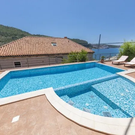 Gradi Mokošica