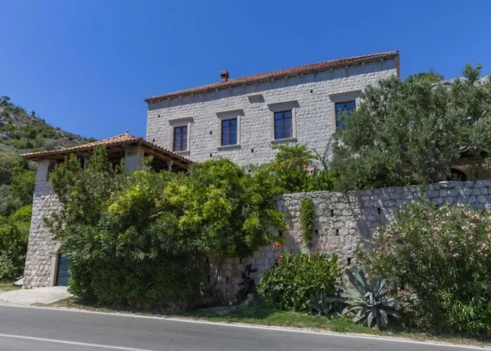 Gradi فيلة Mokošica