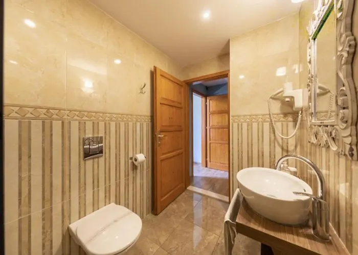 Gradi فيلة Mokošica